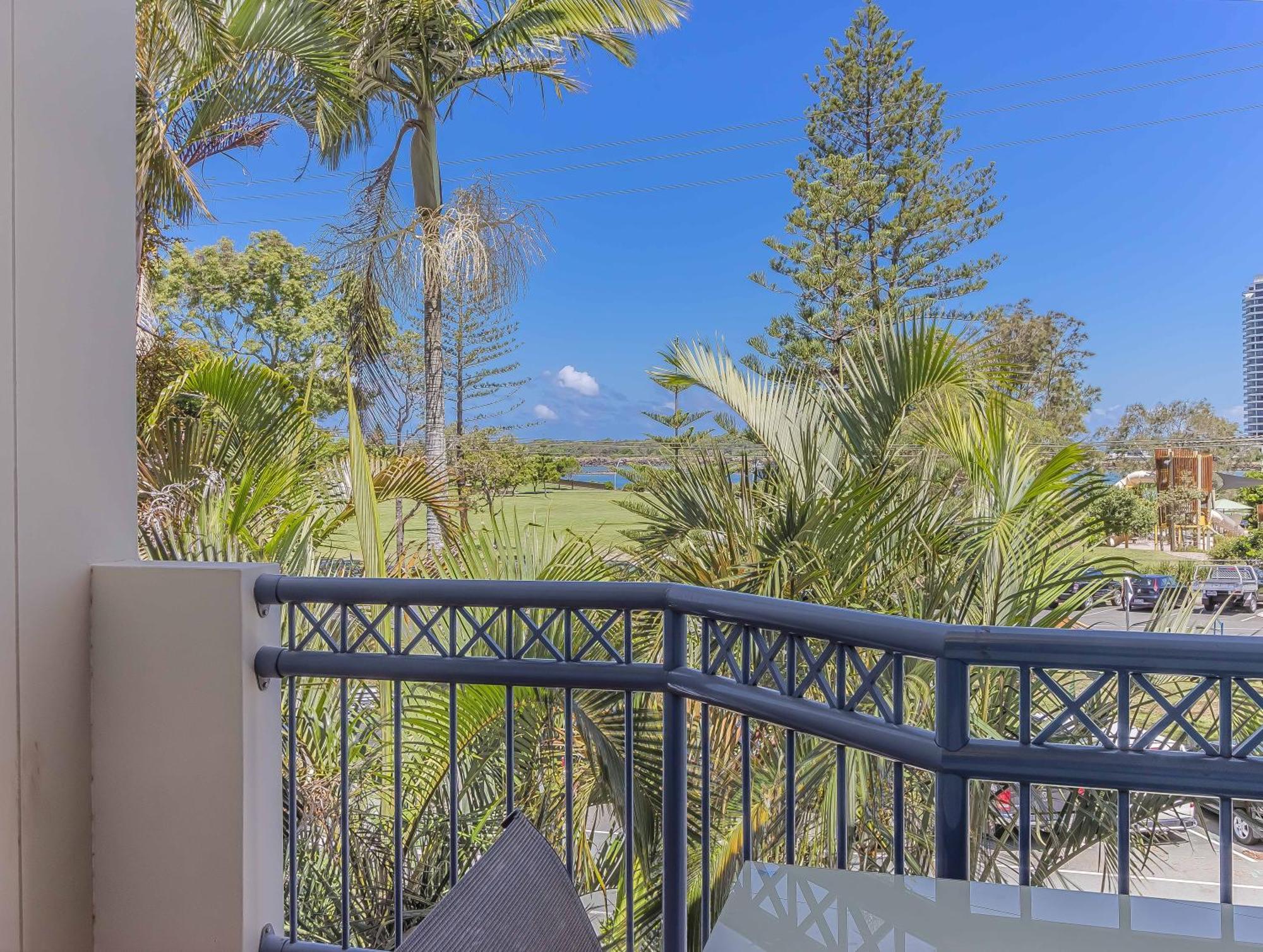 Bella Mare Coolangatta Beachside Apartments Gold Coast Eksteriør billede